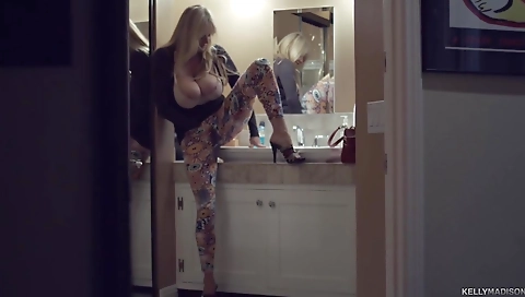 Hot slutty pitys fucks her pussy and ass