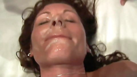 Marriedia with huge tits and staring