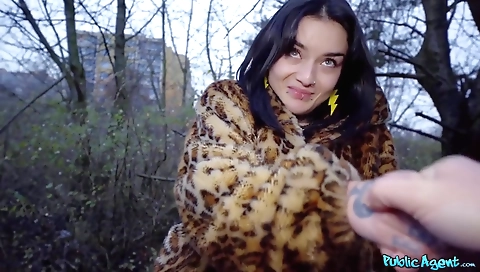 Milf & huge ass licking pussy