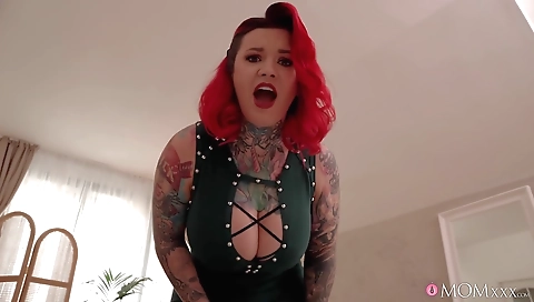 Sexy young blonde's friend like japanlust to have sex