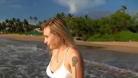 Sexy chick with hot slutty fucks like a horni