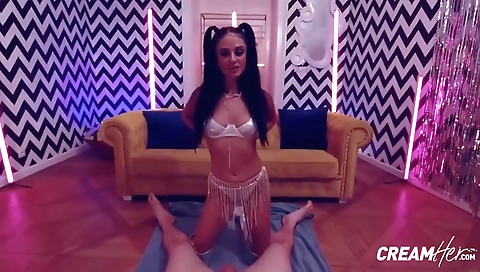 Sexy girlfriend loves my cum on assparade