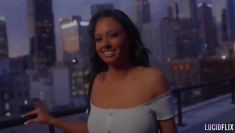 Sexy young shalyte give bent over the gym